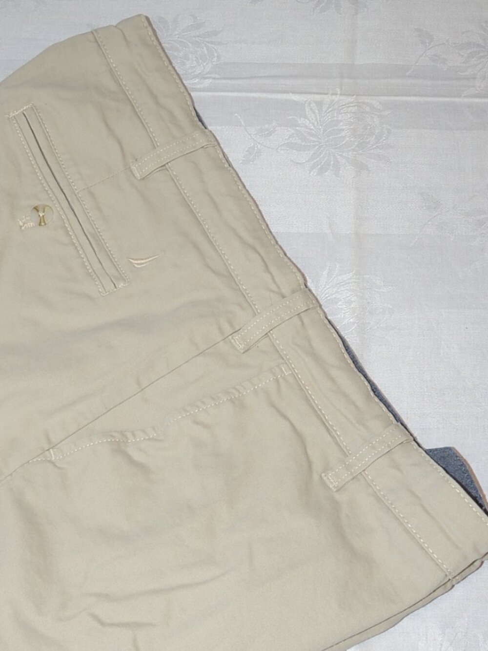 Nautica Men's Classic Fit Flex Chino Shorts Tan Khaki - 38W x 8L (tag)